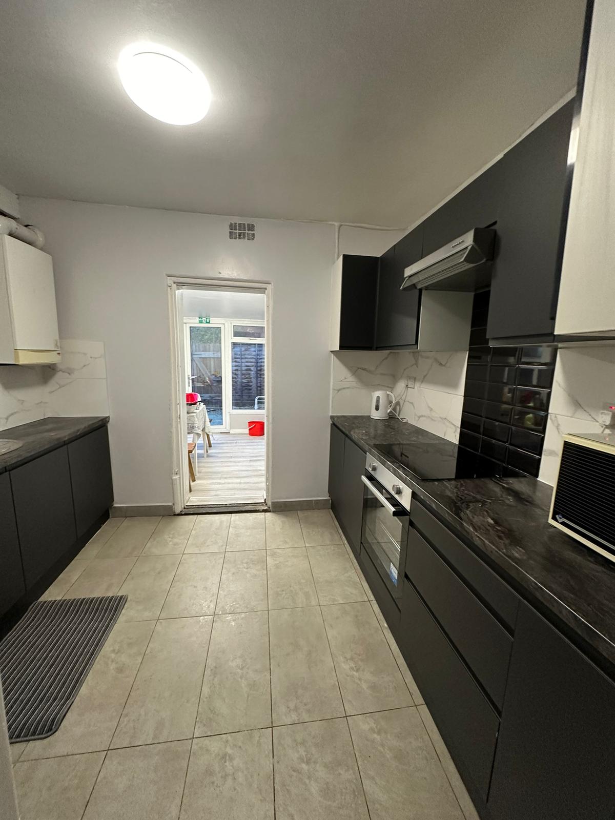 🌟 Double/Single Room – Talbot Road, Seven Sisters (N15 4DF)